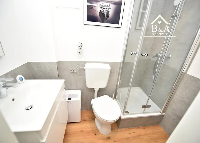 B & A Mit Balkon Und Parkplatz In Metternich Appartement *