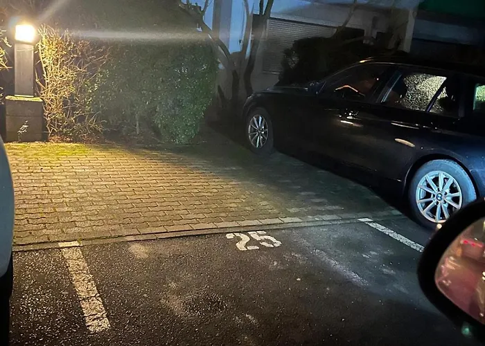 דירה B & A Mit Balkon Und Parkplatz In Metternich